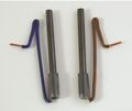 Fig 15. Los extremos del cable de cobre se introduce entre la manguera y el electrodo.jpg